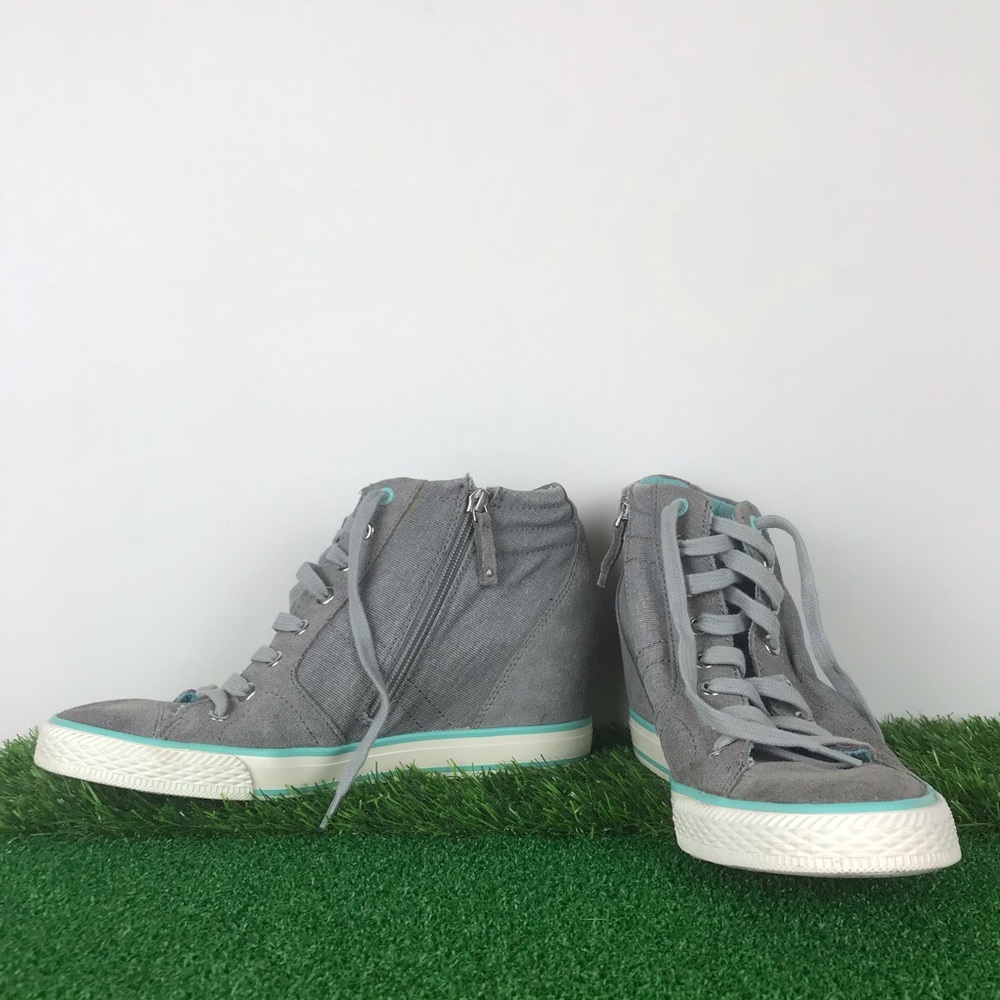 DKNY Cindy Grey Suede Wedged Sneakers Size 9.5